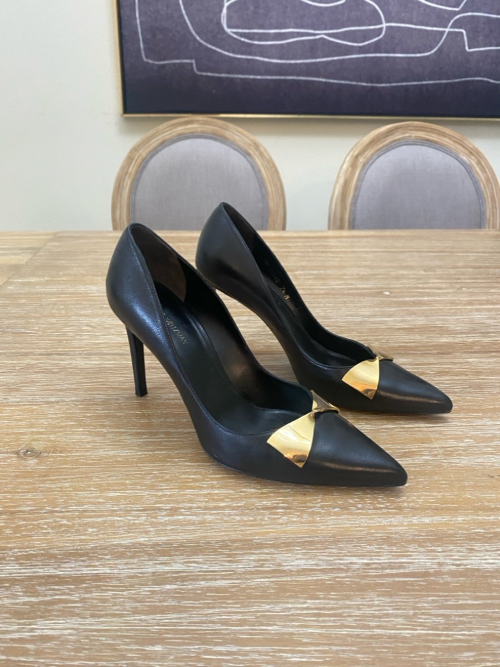 Stuart Weitzman Black Pointed Leather Pumps with Gold Accent Bow Size 7.5
